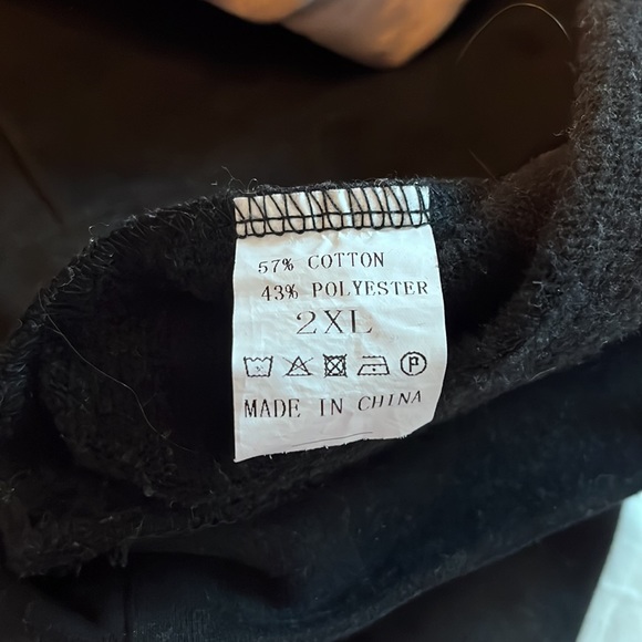 Color block quarter zip hoodie - Picture 4 of 4